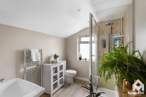 Photo 16- click for photo gallery